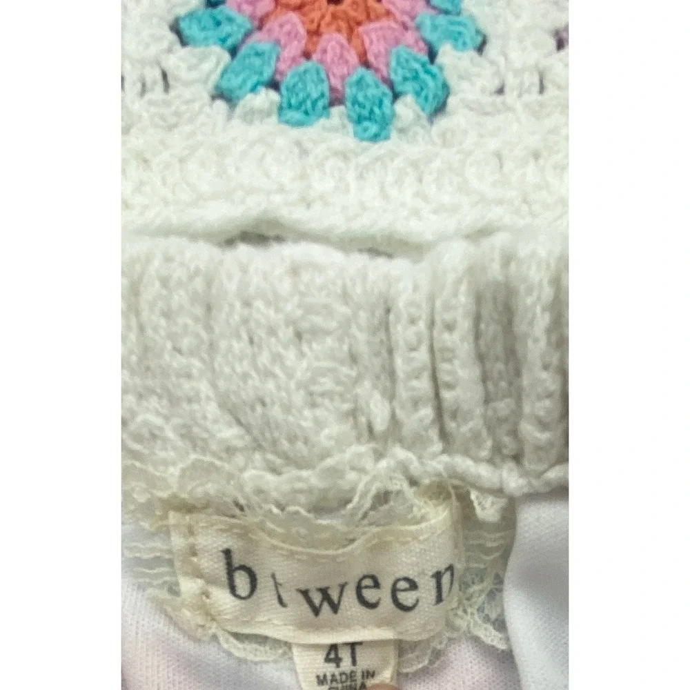 btween Kids White Floral Crochet Granny Square Tank Top and Shorts Set 4T - Picture 4 of 7